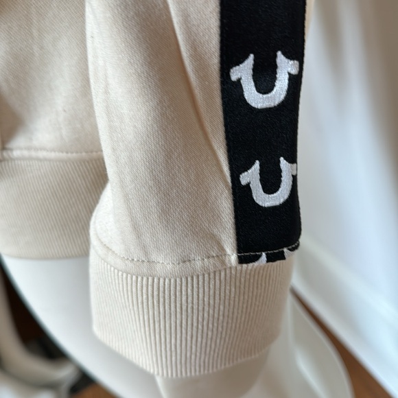 True Religion HS TAPING ZIP HOODIE. Color: FOG - Picture 6 of 6